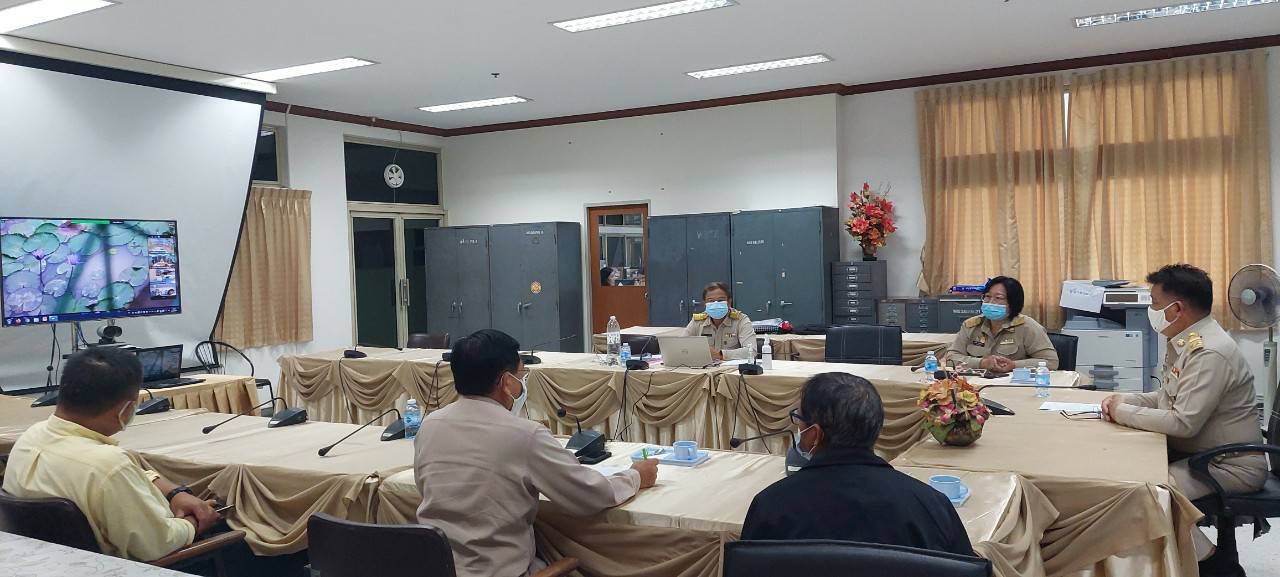 “พช.ระยอง” สนับสนุนการขับเคลื่อนดำเนินงานโครงการส่งเสริมการขับเคลื่อนการดำเนินงานผู้นำจิตอาสาพัฒนาชุมชน ปี ๒๕๖๔