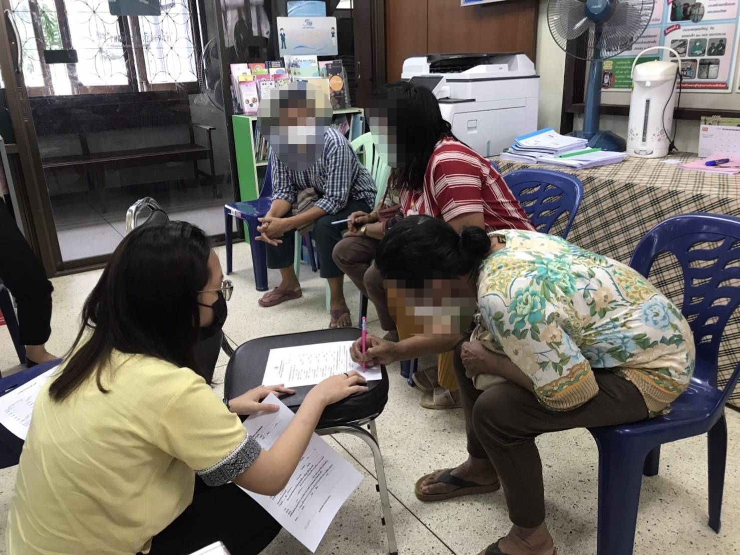 “พช.ระยอง”  ลงพื้นที่ติดตามสนับสนุนการดำเนินงานกองทุนพัฒนาบทบาทสตรี