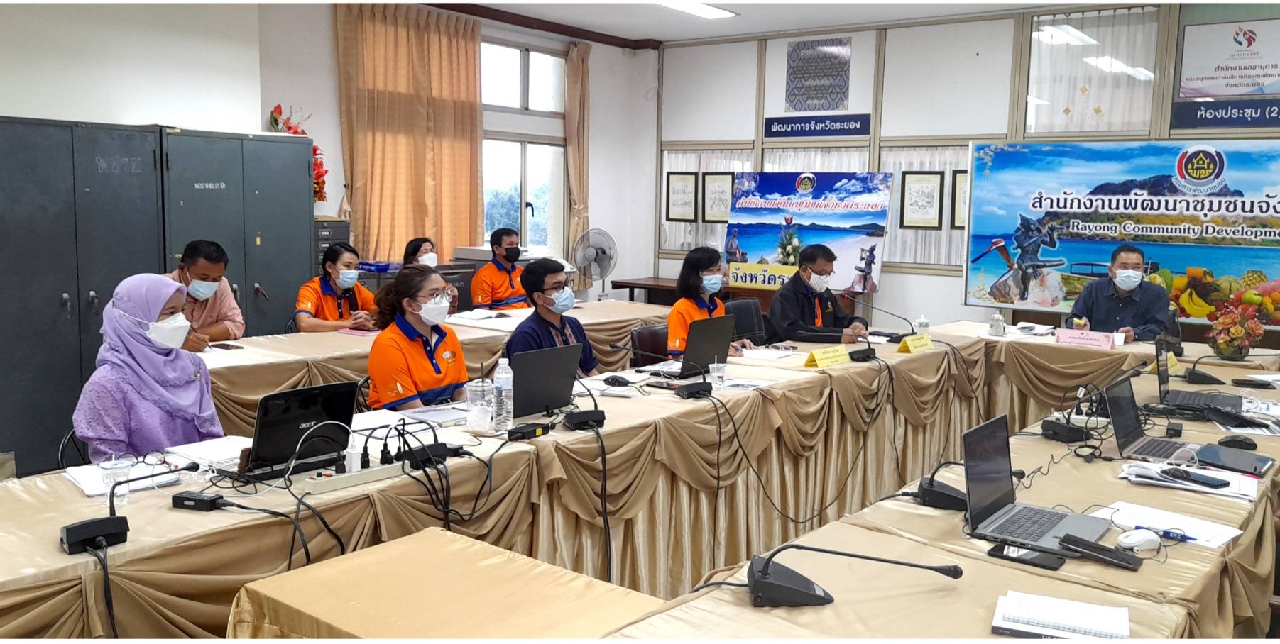 “พช.ระยอง” ร่วมรับมอบนโยบายจากรองผู้ว่าราชการจังหวัดระยอง แก่พัฒนากร รุ่น 118 ที่ได้รับการบรรจุแต่งตั้งให้ปฏิบัติหน้าที่จังหวัดระยอง