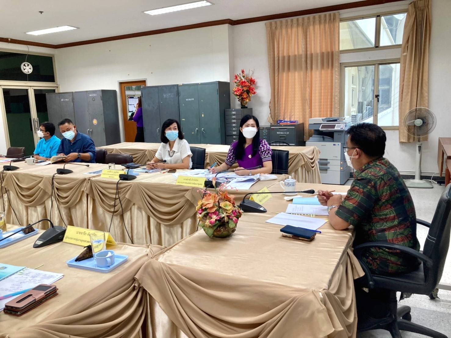 “พช.ระยอง”  ร่วมประชุมเชิงปฏิบัติการตรวจติดตามผลการดำเนินงานของหน่วยรับตรวจ รายไตรมาส  ครั้งที่ 4/2564 เขตตรวจราชการที่ 8 และเขตตรวจราชการที่  17  ผ่านระบบ Zoom Cloud Meeting