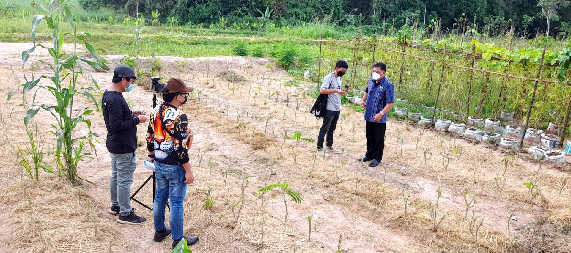 “พช.ระยอง” สนับสนุนการดำเนินโครงการสร้างภาพลักษณ์กรมการพัฒนาชุมชนด้วยการประชาสัมพันธ์ผ่านสื่อออนไลน์