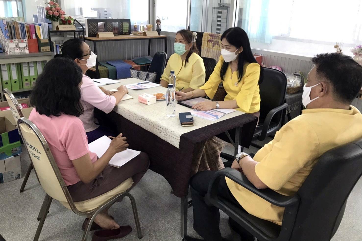 “พช.ระยอง” ลงพื้นที่ติดตามสนับสนุนการดำเนินงานสำนักงานพัฒนาชุมชนอำเภอ