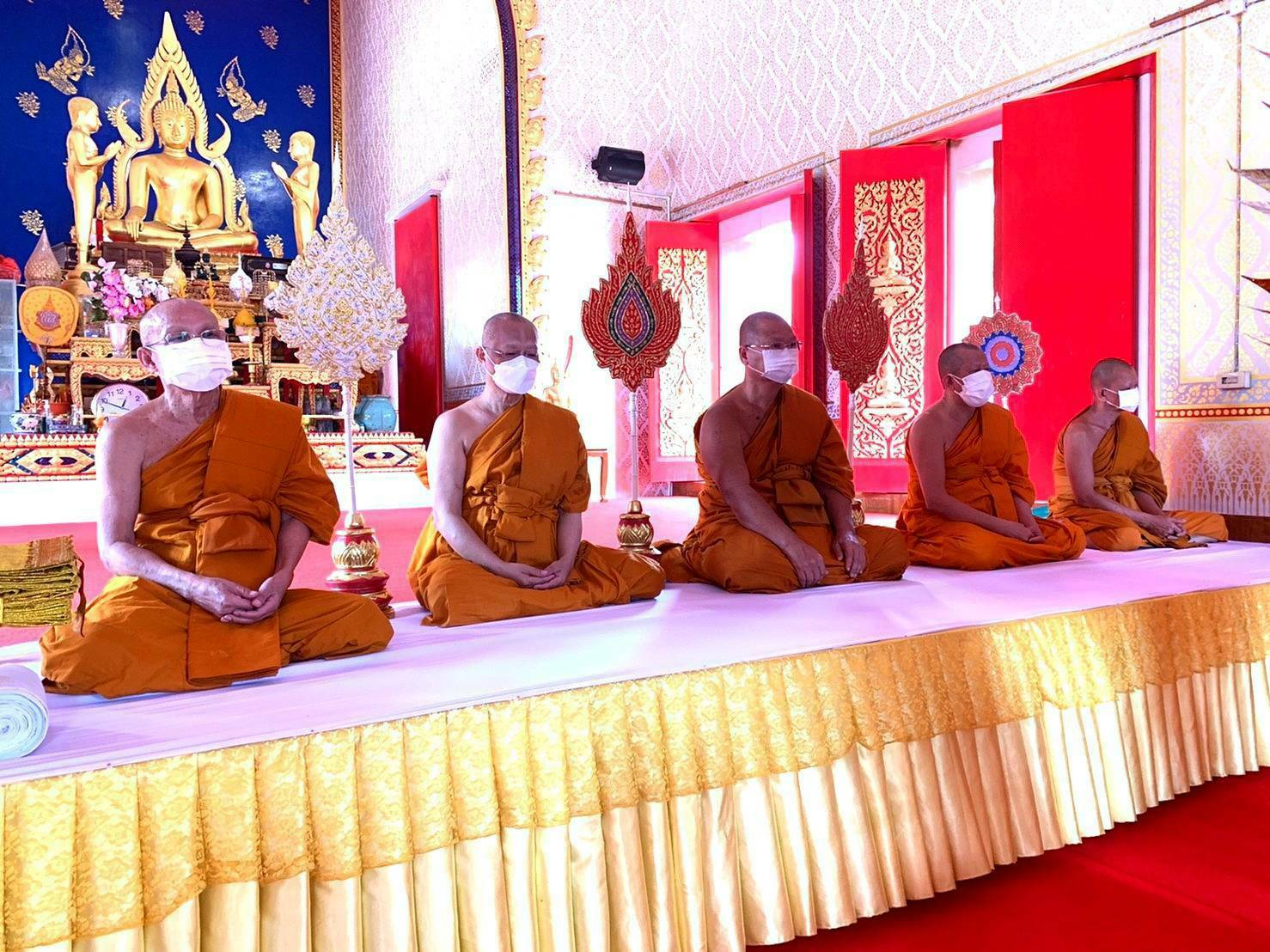 “พช.ระยอง”  ร่วมพิธีทอดผ้าป่า เพื่อน้อมเกล้าน้อมกระหม่อมถวายพระราชกุศลแด่พระบาทสมเด็จพระบรมชนกาธิเบศร มหาภูมิพลอดุลยเดชมหาราช บรมนาถบพิตร เนื่องในวันคล้ายวันสวรรคต และสมทบทุนโครงการทุนเล่าเรียนหลวงสำหรับพระสงฆ์ไทย จังหวัดระยอง