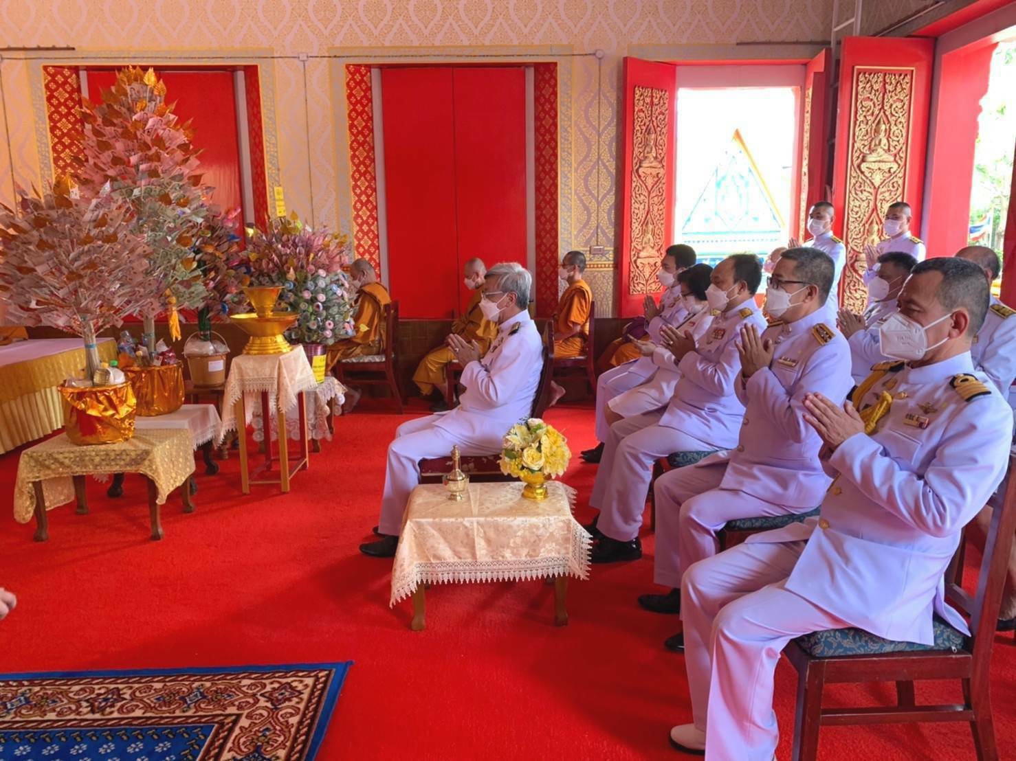 “พช.ระยอง”  ร่วมพิธีทอดผ้าป่า เพื่อน้อมเกล้าน้อมกระหม่อมถวายพระราชกุศลแด่พระบาทสมเด็จพระบรมชนกาธิเบศร มหาภูมิพลอดุลยเดชมหาราช บรมนาถบพิตร เนื่องในวันคล้ายวันสวรรคต และสมทบทุนโครงการทุนเล่าเรียนหลวงสำหรับพระสงฆ์ไทย จังหวัดระยอง