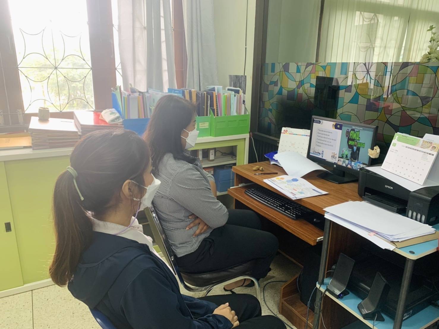 “พช.ระยอง”  ร่วมรับฟังการประชุมมอบนโยบายการขับเคลื่อนงานพัฒนาชุมชน ประจำปี 2565  ผ่านระบบการประชุมทางไกล (Video Conference)