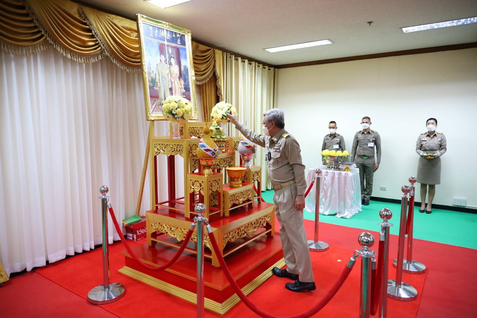 “พช.ระยอง” จัดพิธีรับพระราชทานหนังสือ “เรื่องเล่าชาวคชานุรักษ์”