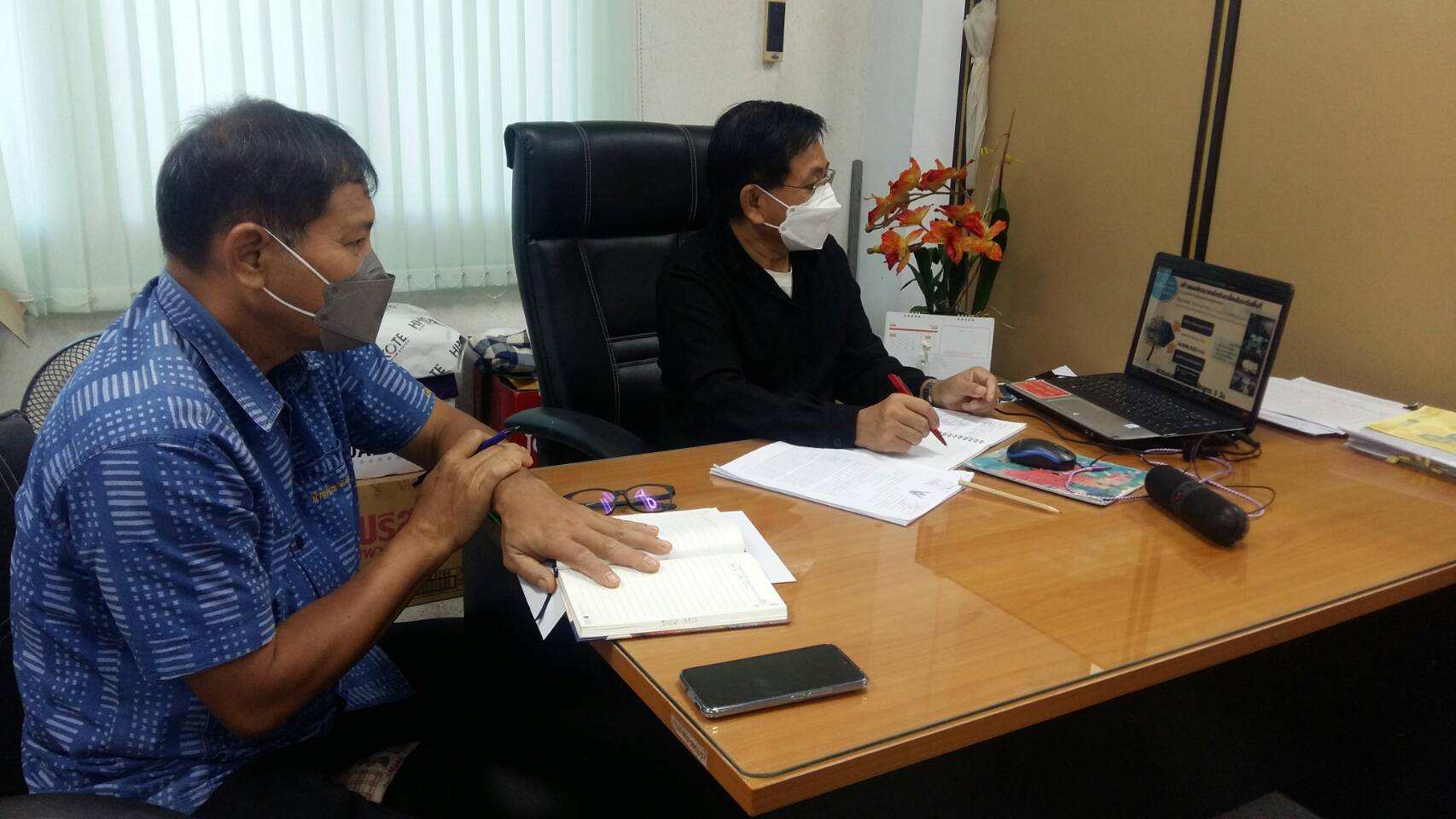 “พช.ระยอง” ร่วมประชุมเตรียมความพร้อมขับเคลื่อนการดำเนินงานโครงการพัฒนาหมู่บ้านเศรษฐกิจพอเพียง ปี 2565