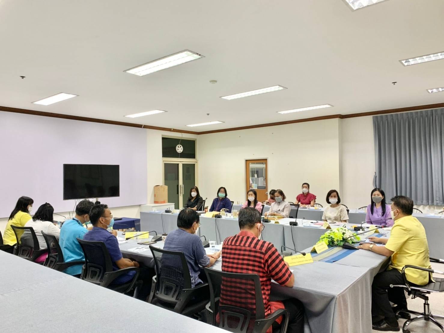 “พช.ระยอง”  ร่วมประชุมรับมอบนโยบายการปฏิบัติราชการในการตรวจเยี่ยมส่วนราชการระดับกรมในสังกัดกระทรวงมหาดไทย ผ่านระบบ  Zoom Cloud Meeting