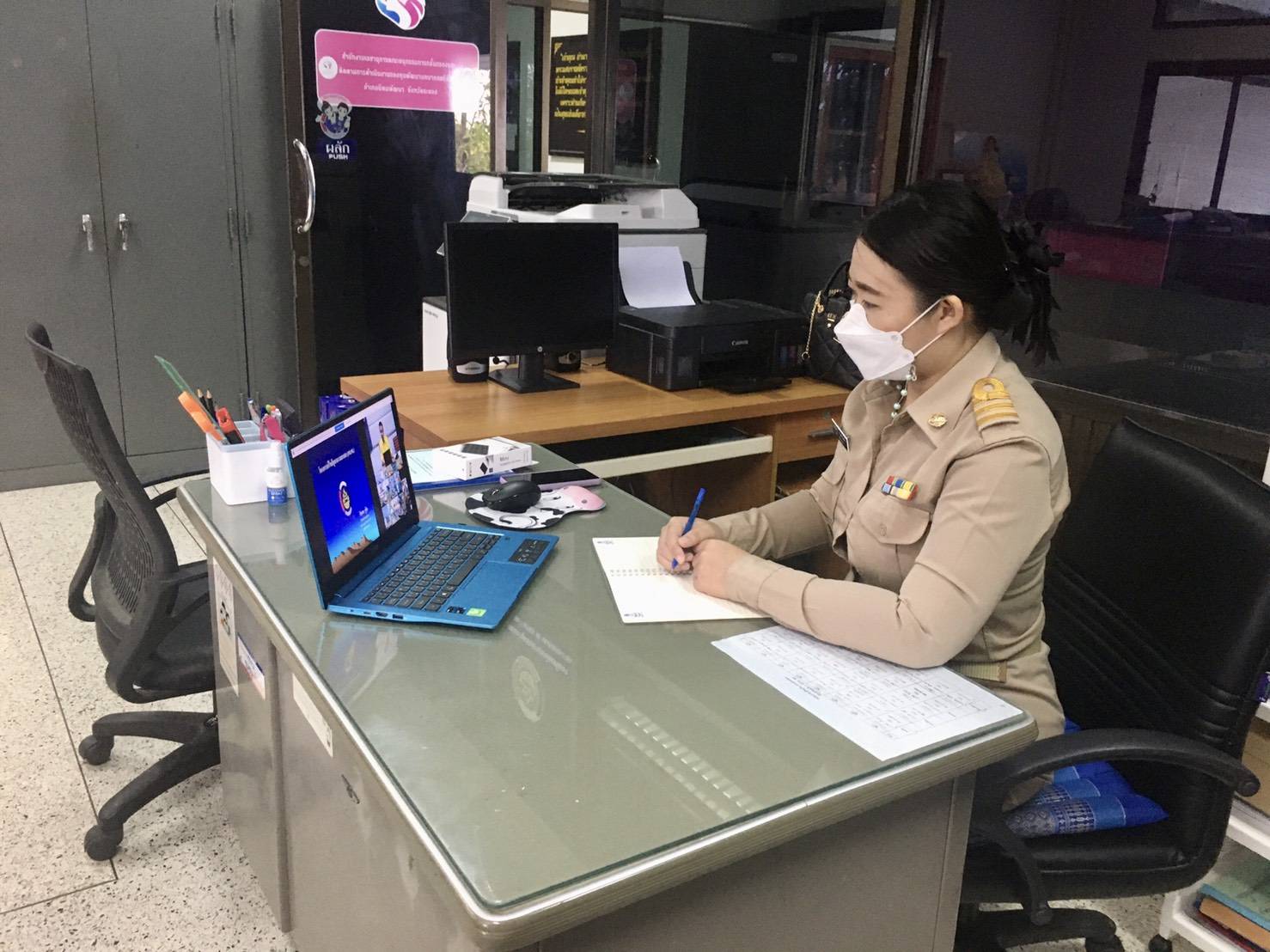 “พช.ระยอง” ร่วมประชุมเสริมสร้างศักยภาพเจ้าหน้าที่พัฒนาชุมชนด้านการจัดทำบัญชีกลุ่มออมทรัพย์เพื่อการผลิต ผ่านระบบการประชุมทางไกล (Video Conference) ?