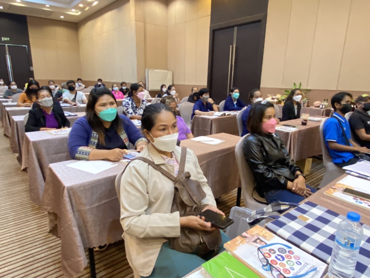 “พช. ระยอง” จัดประชุมโครงการพัฒนาศักยภาพผู้ประกอบการสู่ยุค 4.0