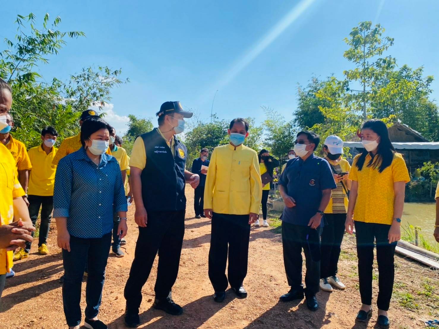 “พช. ระยอง” ขับเคลื่อนการดำเนินงานโครงการพัฒนาพื้นที่ต้นแบบการพัฒนาคุณภาพชีวิต ตามหลักทฤษฎีใหม่ประยุกต์สู่โคก หนอง นา โมเดล