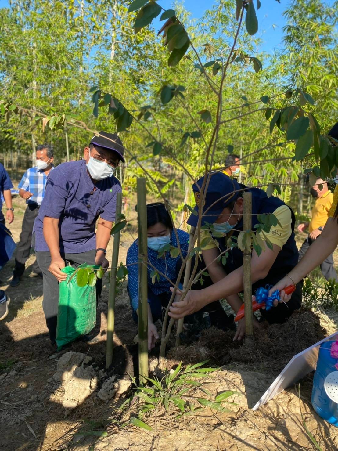 “พช. ระยอง” ขับเคลื่อนการดำเนินงานโครงการพัฒนาพื้นที่ต้นแบบการพัฒนาคุณภาพชีวิต ตามหลักทฤษฎีใหม่ประยุกต์สู่โคก หนอง นา โมเดล