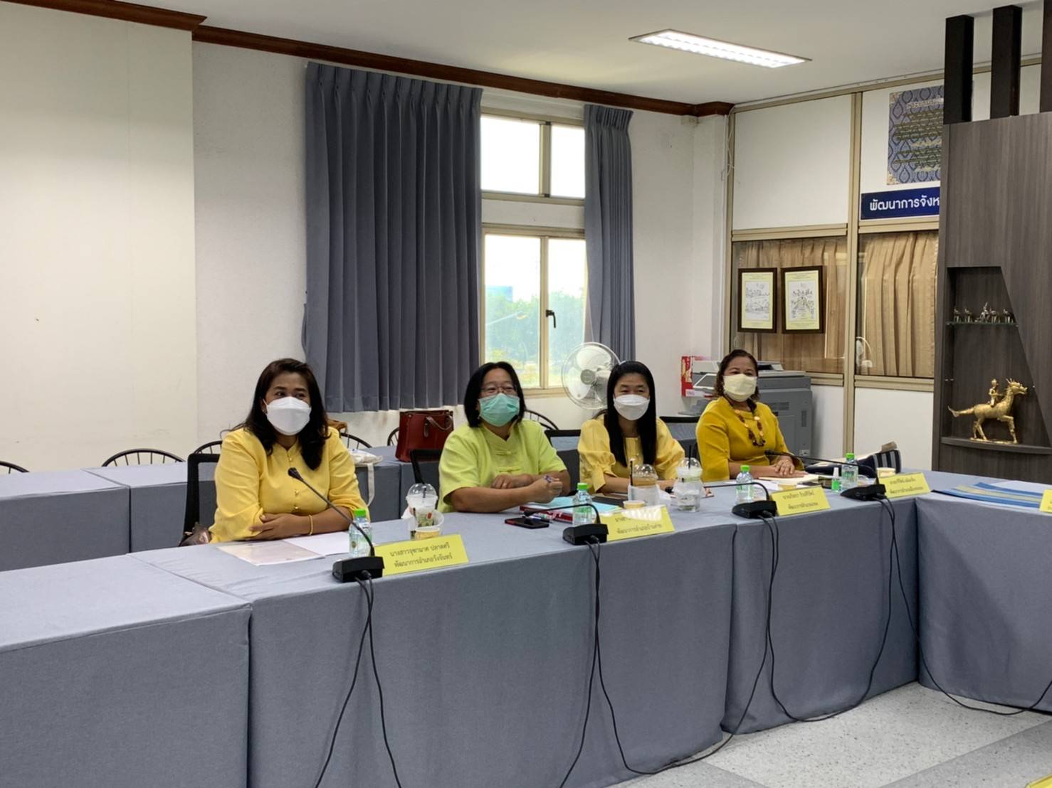 พช.ระยอง ร่วมโครงการฝึกอบรมบุคลากรกรมการพัฒนาชุมชน หลักสูตรเสริมสมรรถนะพัฒนาการอำเภอ ประจำปีงบประมาณ พ.ศ. 2565 ผ่านระบบ Zoom Cloud Meeting