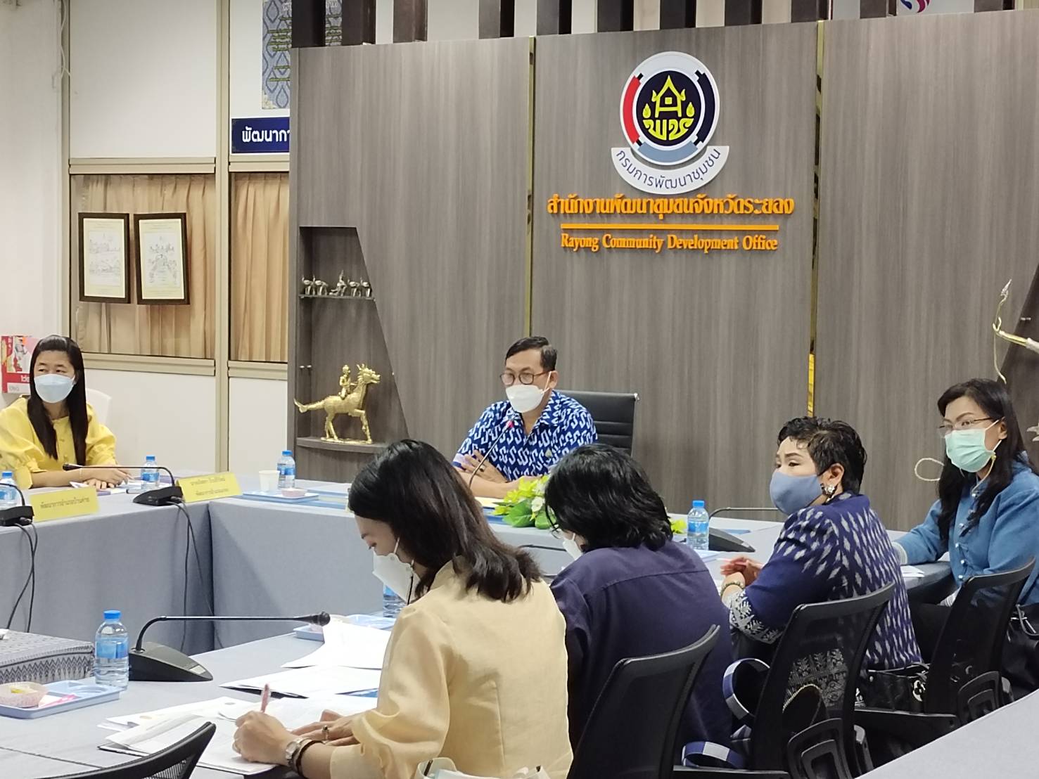 กรมการพัฒนาชุมชน  สนับสนุนการขับเคลื่อนการดำเนินงานภายใต้โครงการพัชรสุธาคชานุรักษ์จังหวัดระยอง