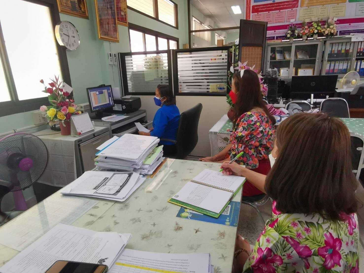 พช.ระยอง ร่วมประชุมติดตามการขับเคลื่อนการดำเนินงานขจัดความยากจนและพัฒนาคนทุกช่วงวัย อย่างยั่งยืนตามหลักปรัชญาของเศรษฐกิจพอเพียงในระดับพื้นที่ผ่านระบบอิเล็กทรอนิกส์ (Cisco Webex Meetings)