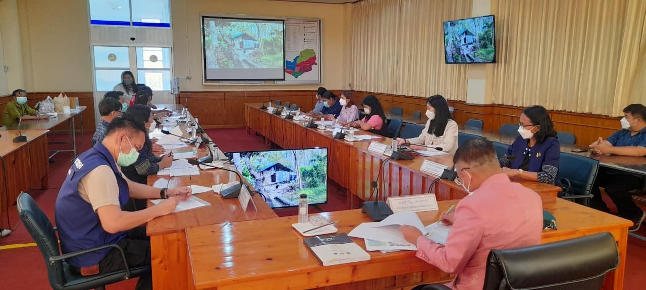 พช.ระยอง รับการตรวจราชการ ตามนโยบายการขับเคลื่อนการดำเนินงานขจัดความยากจนและพัฒนาคนทุกช่วงวัยอย่างยั่งยืนตามหลักปรัชญาของเศรษฐกิจพอเพียง