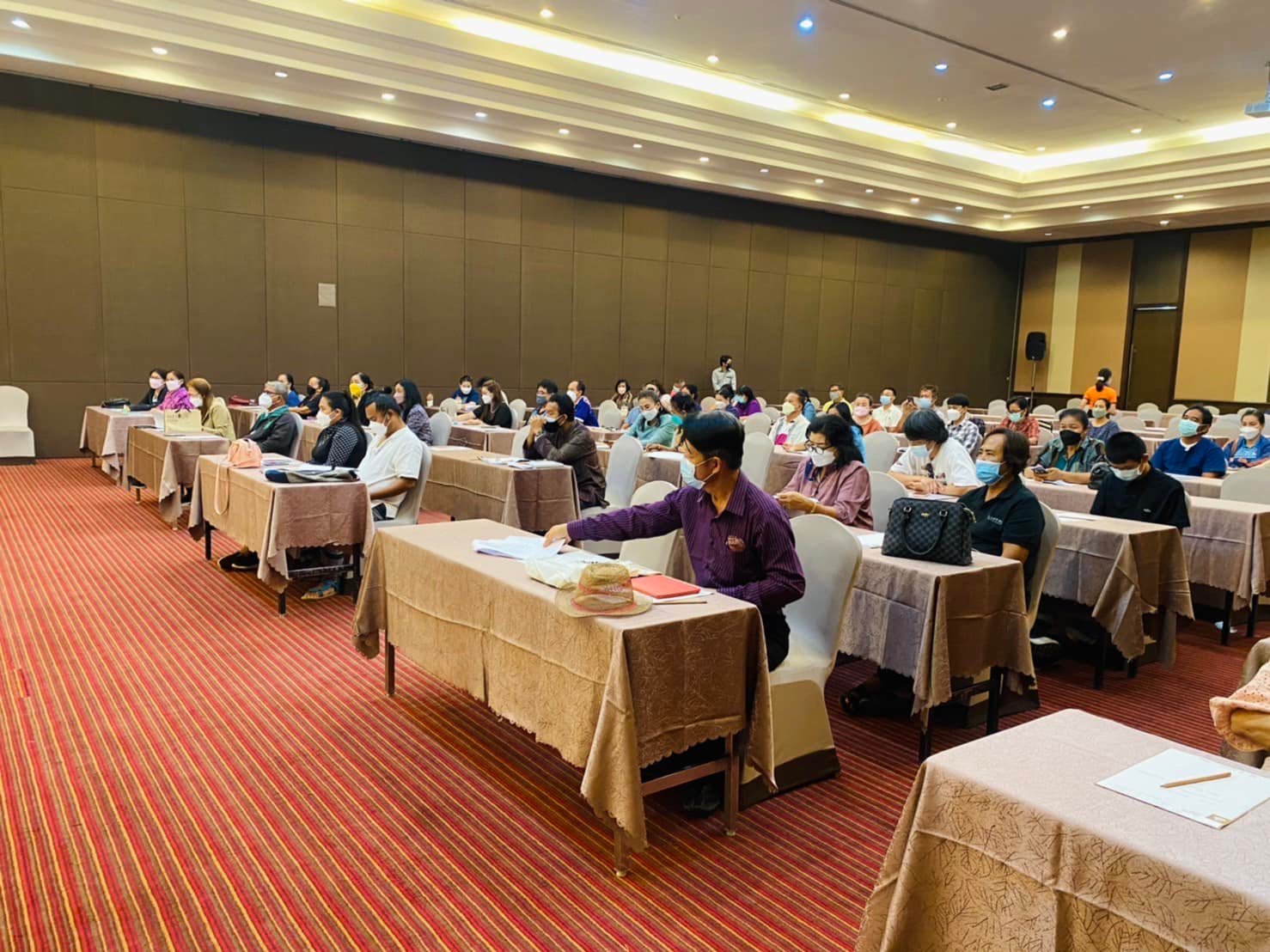 พช.ระยอง ขับเคลื่อนดำเนินงานโครงการคัดสรรสุดยอดหนึ่งตำบล หนึ่งผลิตภัณฑ์ไทย ปี พ.ศ. 2565 (OTOP Product Champion:OPC??)