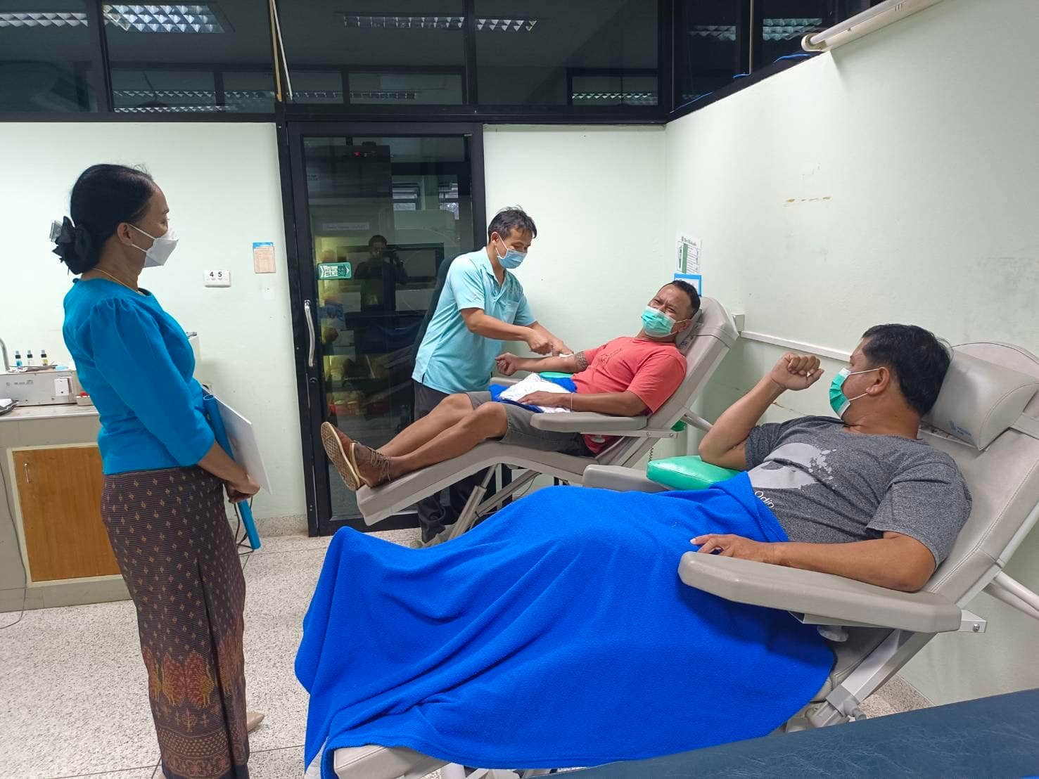 พช.ระยอง ร่วมบริจาคโลหิตตามโครงการ”90 พรรษา 90 ล้านซีซี ถวายราชสดุดี สมเด็จพระบรมราชชนนีพันปีหลวง”