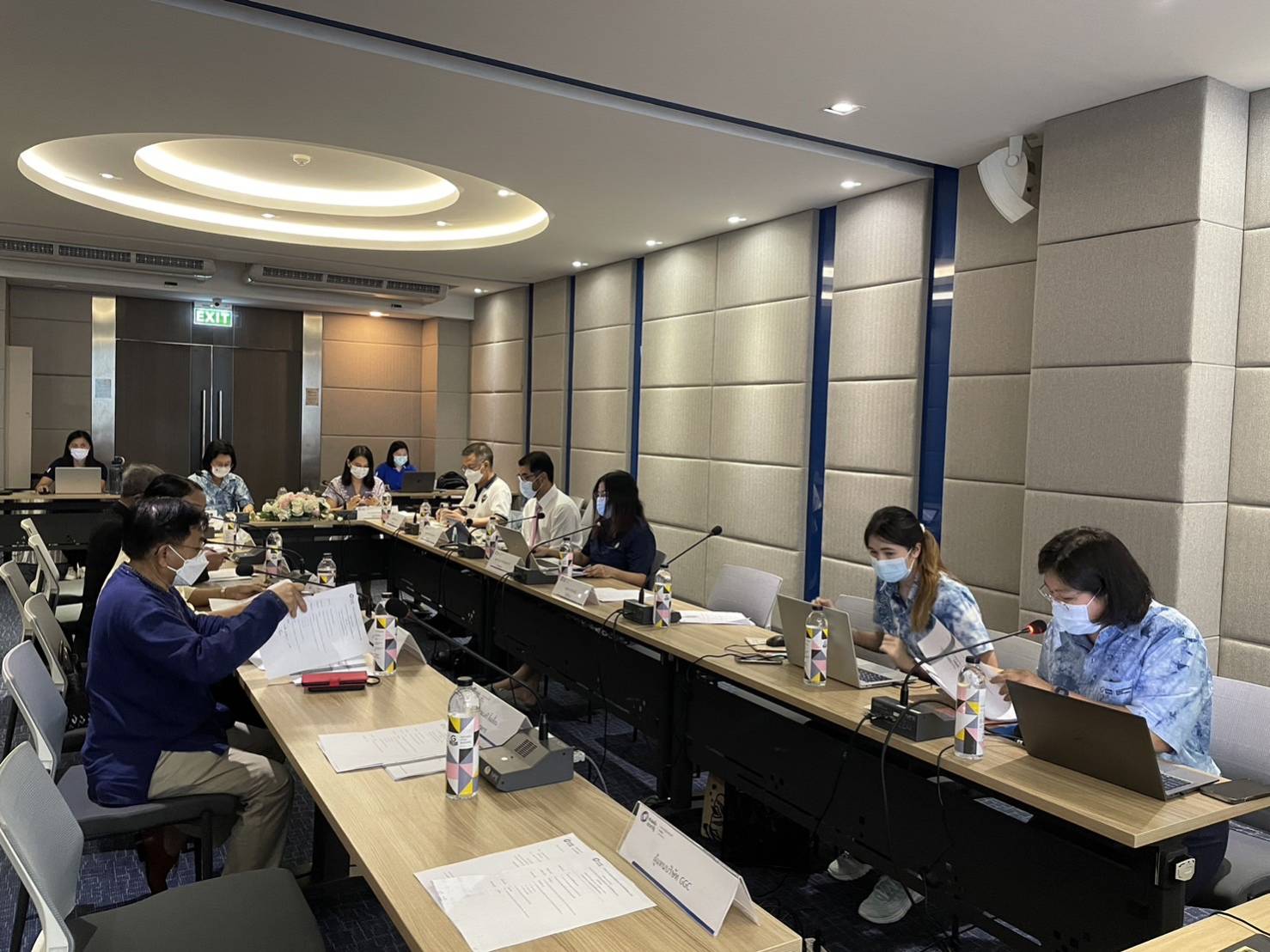 พช. ระยอง ร่วมขับเคลื่อนการดำเนินงานพัฒนาเศรษฐกิจฐานรากและประชารัฐ