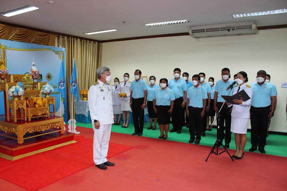 ??พช.ระยอง จัดพิธีมอบเงินพระราชทานขวัญถุงกองทุนแม่ของแผ่นดิน ประจำปี  2565