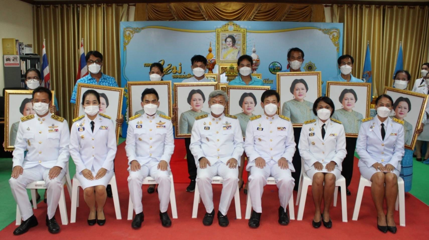 ??พช.ระยอง จัดพิธีมอบเงินพระราชทานขวัญถุงกองทุนแม่ของแผ่นดิน ประจำปี  2565