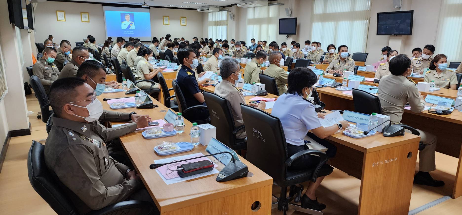 “พช.ระยอง” ร่วมประชุมกรมการจังหวัดระยอง ครั้งที่ 9/2565