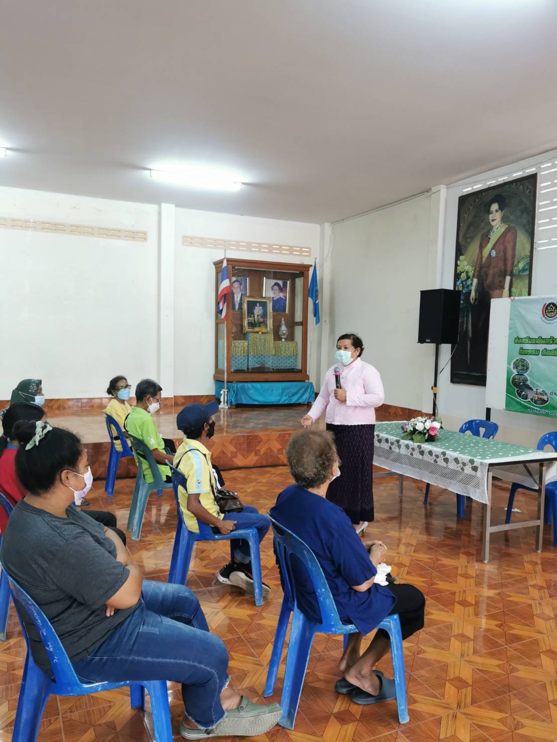 ✨พช.ระยอง ลงพื้นที่สนับสนุนการจัดโครงการส่งเสริมอาชีพครัวเรือนยากจนที่เป็นสมาชิกกองทุนพัฒนาบทบาทสตรี ในพื้นที่อำเภอเมืองระยอง