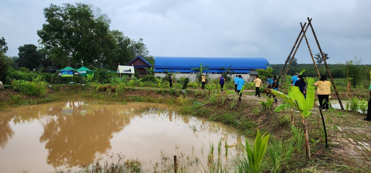 “พช. ระยอง”  ติดตามผลสำเร็จของศูนย์เรียนรู้ โคก หนอง นา ปี 65?