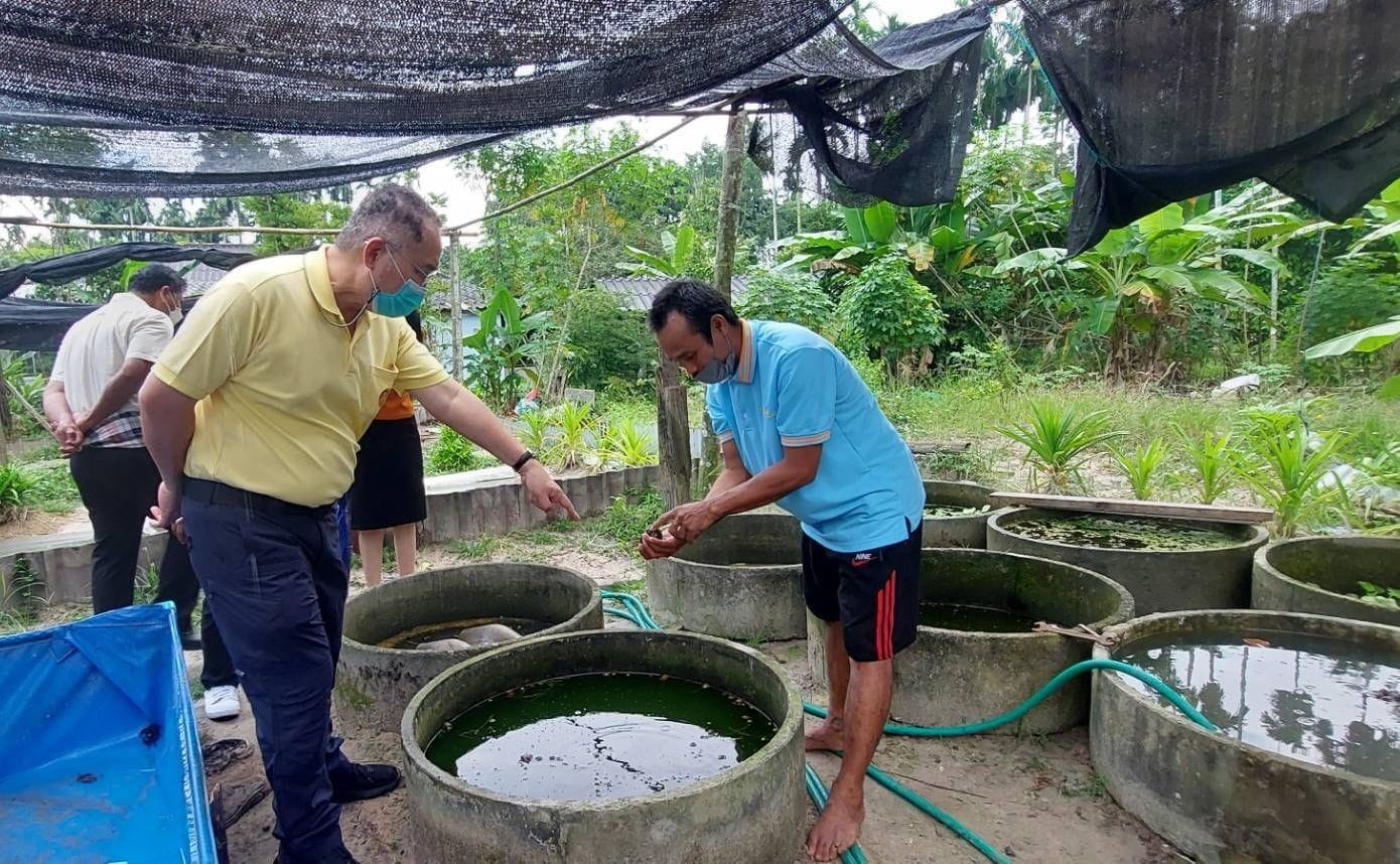 พช.ระยอง เร่งเสริมพลังแห่งความดีของคนในชุมชน เพื่อป้องกันและแก้ไขปัญหายาเสพติดด้วยกองทุนแม่ของแผ่นดิน