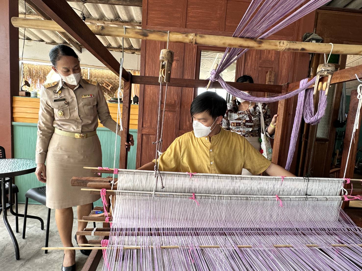 ?พช ระยอง ขับเคลื่อนการดำเนินงานส่งเสริมการใช้และสวมใส่ผ้าไทย “ผ้าไทย ใส่ให้สนุก”