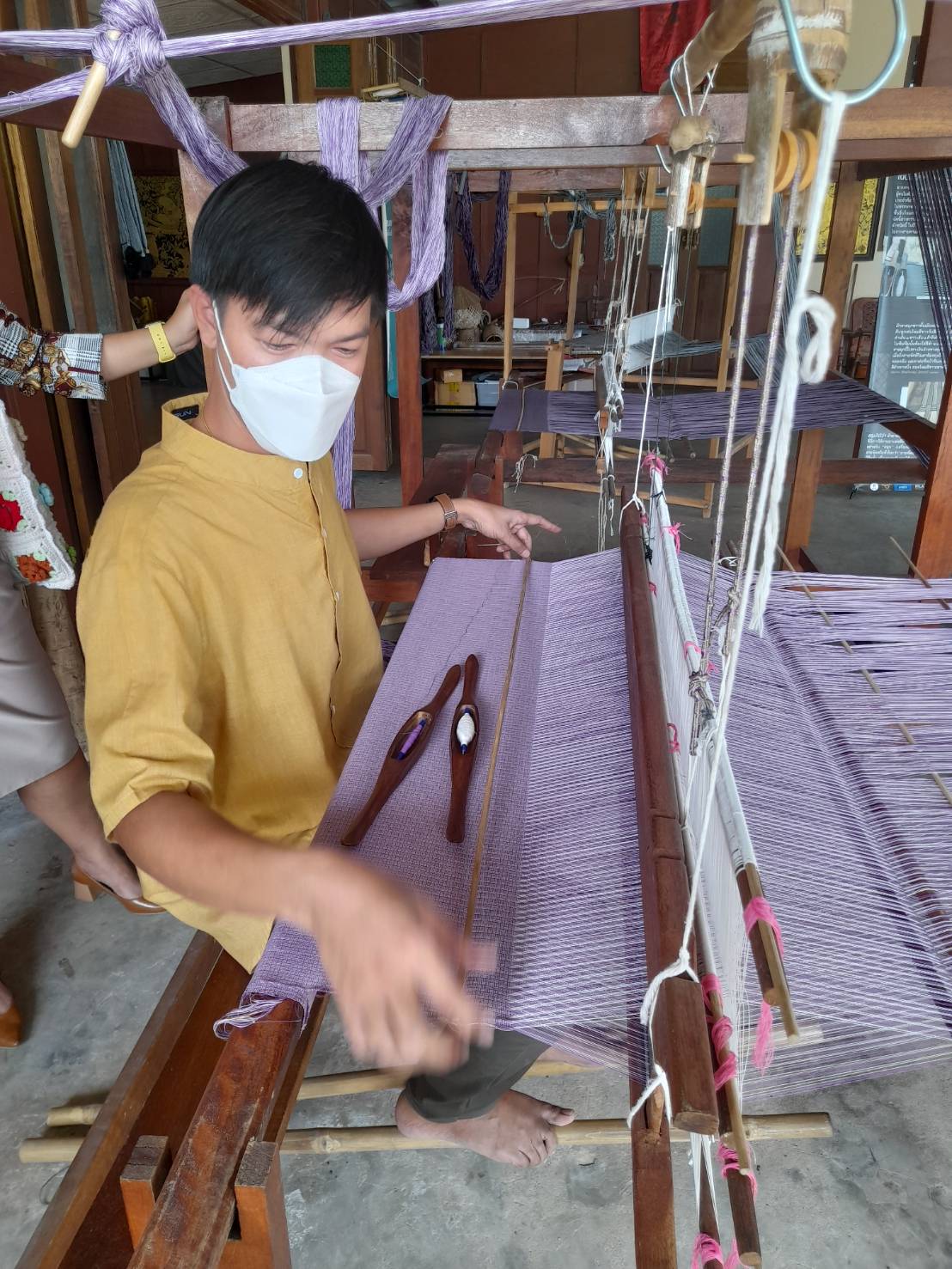 ?พช ระยอง ขับเคลื่อนการดำเนินงานส่งเสริมการใช้และสวมใส่ผ้าไทย “ผ้าไทย ใส่ให้สนุก”