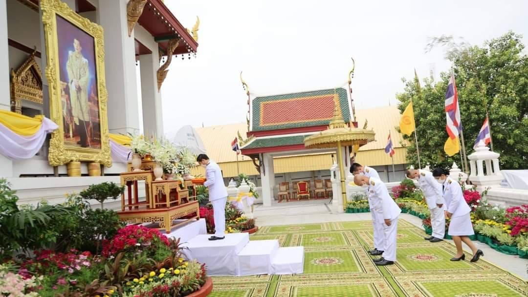 พช.ระยอง ร่วมพิธีถวายผ้าพระกฐินพระราชทานของกรมการพัฒนาชุมชน  ประจำปี 2565