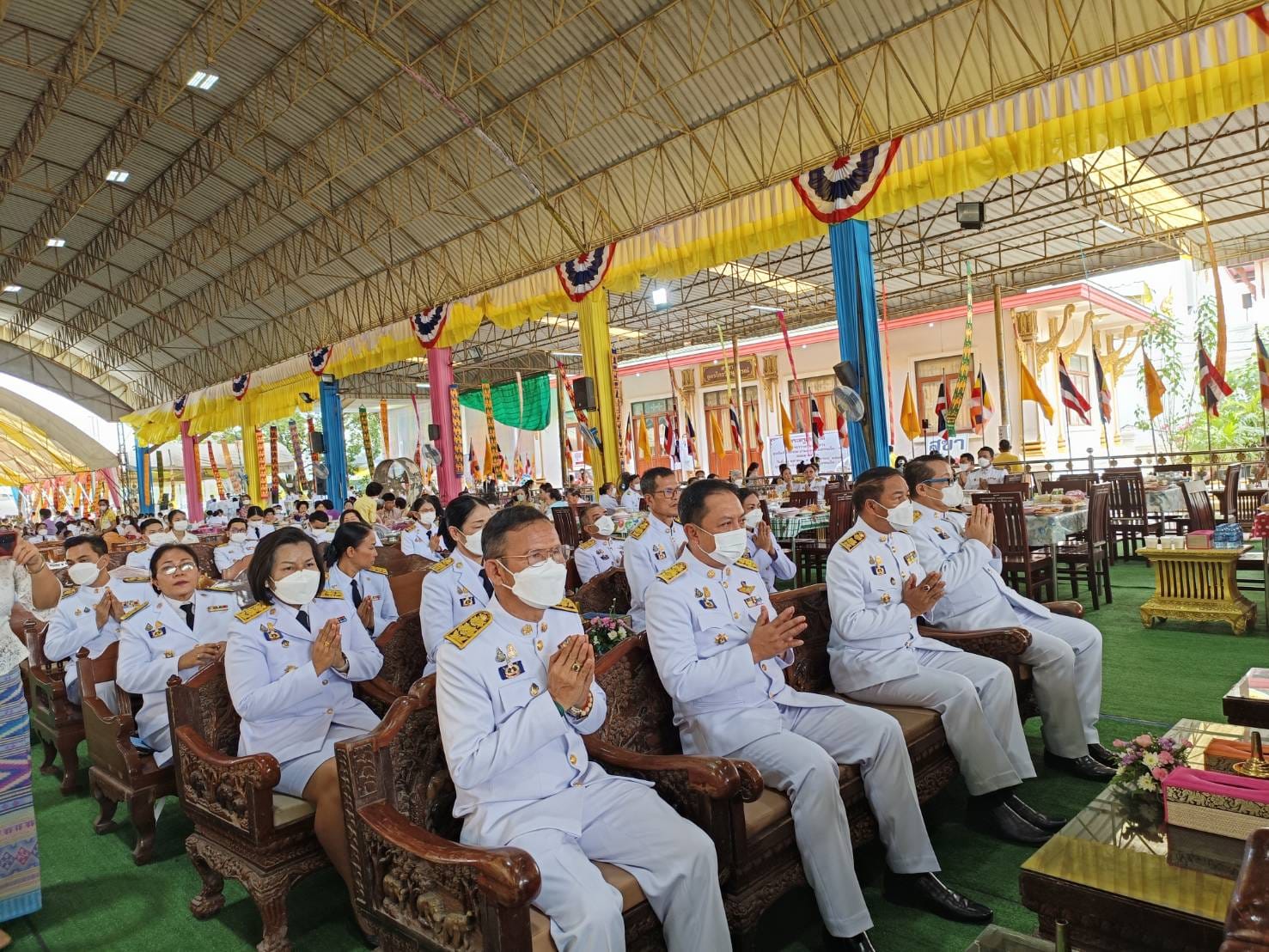 พช.ระยอง ร่วมพิธีถวายผ้าพระกฐินพระราชทานของกรมการพัฒนาชุมชน  ประจำปี 2565