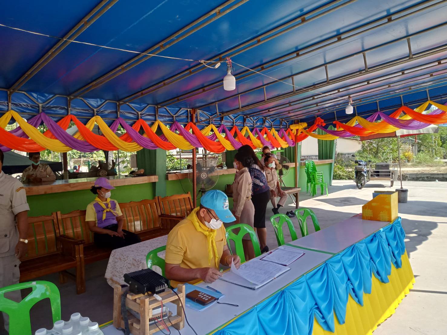 พช.ระยองออกตรวจติดตามการปฏิบัติตามมาตรการความปลอดภัยทางถนน​ในช่วงเทศกาลปีใหม่ 2566 สำหรับจุดตรวจและบริการประชาชน​ในเขต อ.บ้านค่าย​