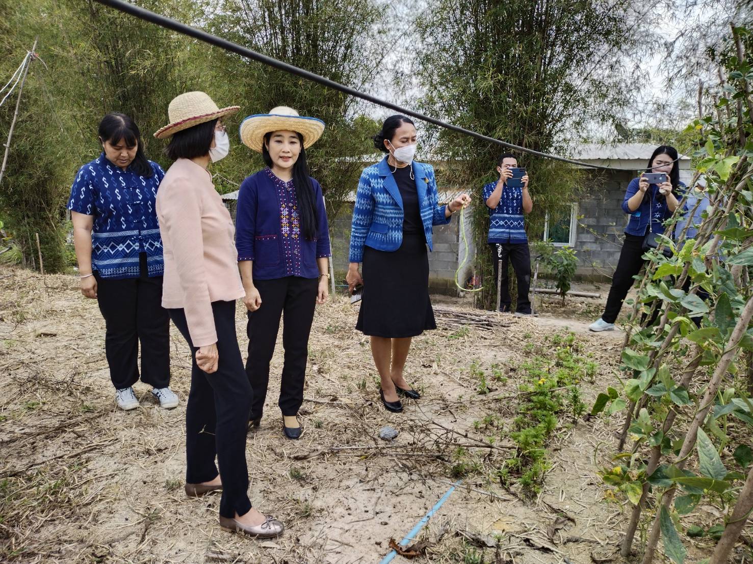 ?? พช.ระยองรับการตรวจติดตามผลการดำเนินงานของผู้ตรวจราชการกรมการพัฒนาชุมชน (นางสงวน มะเสนา)