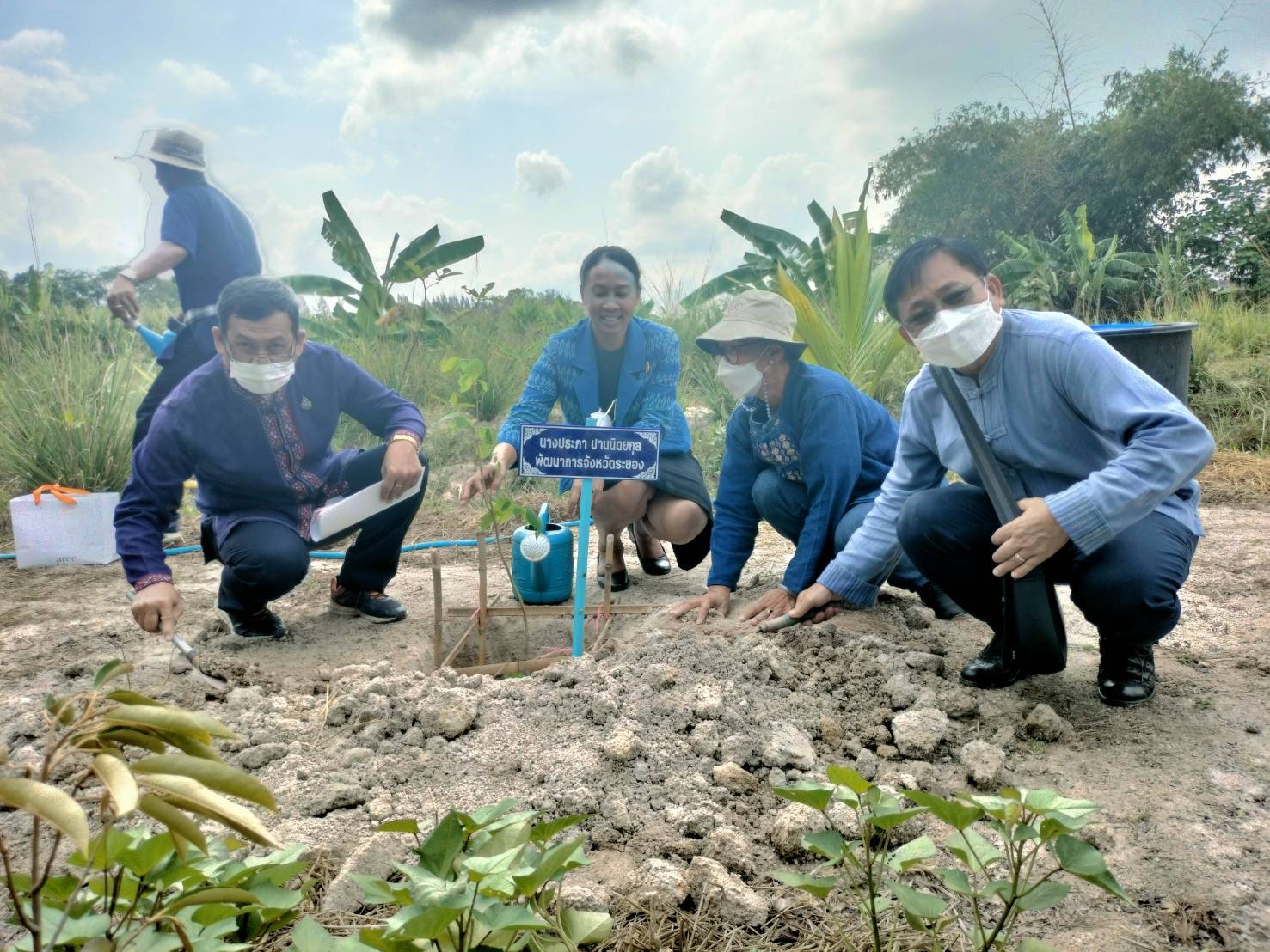 ?? พช.ระยองรับการตรวจติดตามผลการดำเนินงานของผู้ตรวจราชการกรมการพัฒนาชุมชน (นางสงวน มะเสนา)