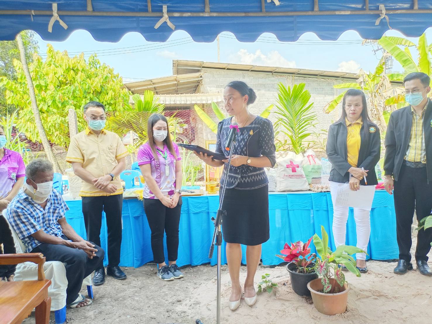 ?? พช.ระยอง เข้าร่วม พิธีส่งมอบบ้าน “โครงการบ้านห่วงใยจากใจ GLO ประจำปี 2565” ?