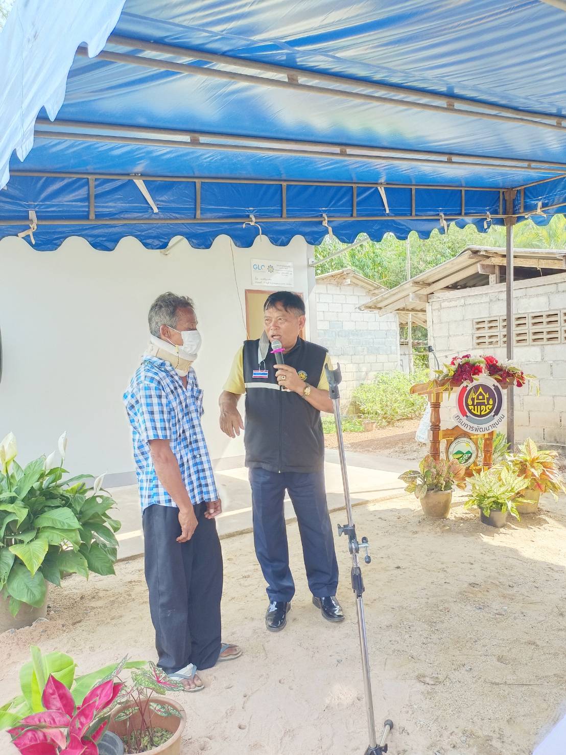 ?? พช.ระยอง เข้าร่วม พิธีส่งมอบบ้าน “โครงการบ้านห่วงใยจากใจ GLO ประจำปี 2565” ?