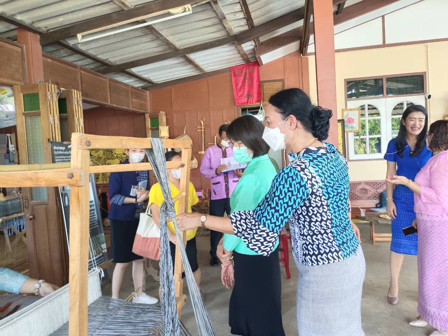 ?? พช.ระยองรับการตรวจติดตามผลการดำเนินงานของผู้ตรวจราชการกรมการพัฒนาชุมชน (นางสงวน มะเสนา)