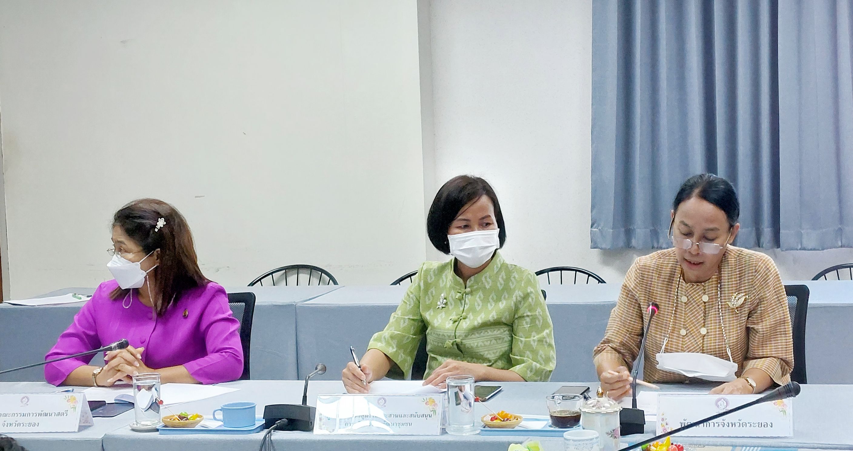 พช.ระยอง จัดประชุมคณะกรรมการบริหารกองทุนพัฒนาเด็กชนบท ในพระราชูปถัมภ์สมเด็จพระเทพรัตนราชสุดาฯ สยามบรมราชกุมารี จังหวัดระยอง ครั้งที่ 1/2566