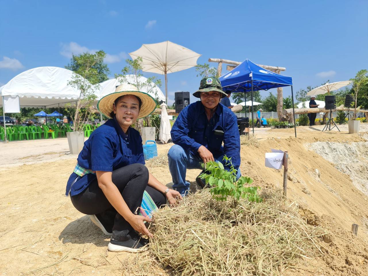 ?? พช.ระยอง ขับเคลื่อนกิจกรรม “รวมพลคน โคก หนอง นา เอามื้อสามัคคี” จังหวัดระยอง ครั้งที่ 2/2566?