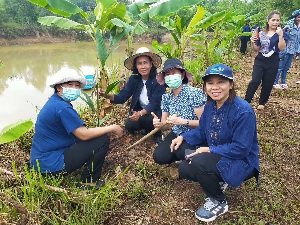 ? พช.ระยอง ขับเคลื่อนกิจกรรม “รวมพลคน โคก หนอง นา เอามื้อสามัคคี” จังหวัดระยอง ครั้งที่ 3/2566?