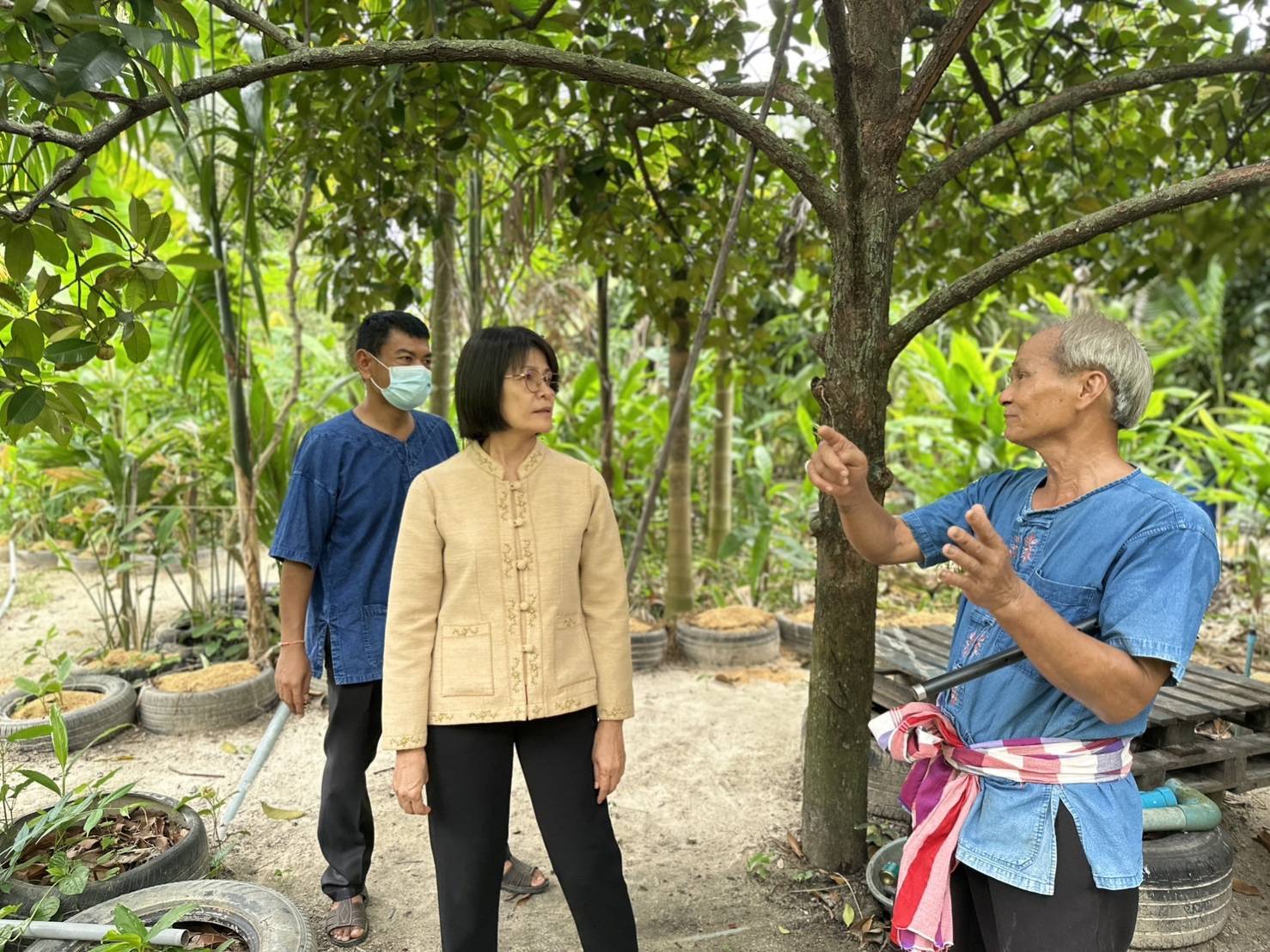 พช.ระยองรับการตรวจราชการจากผู้ตรวจราชการกรมการพัฒนาชุมชน (นางสงวน มะเสนา) เขตตรวจราชการที่ 8 ภาคตะวันออก 1