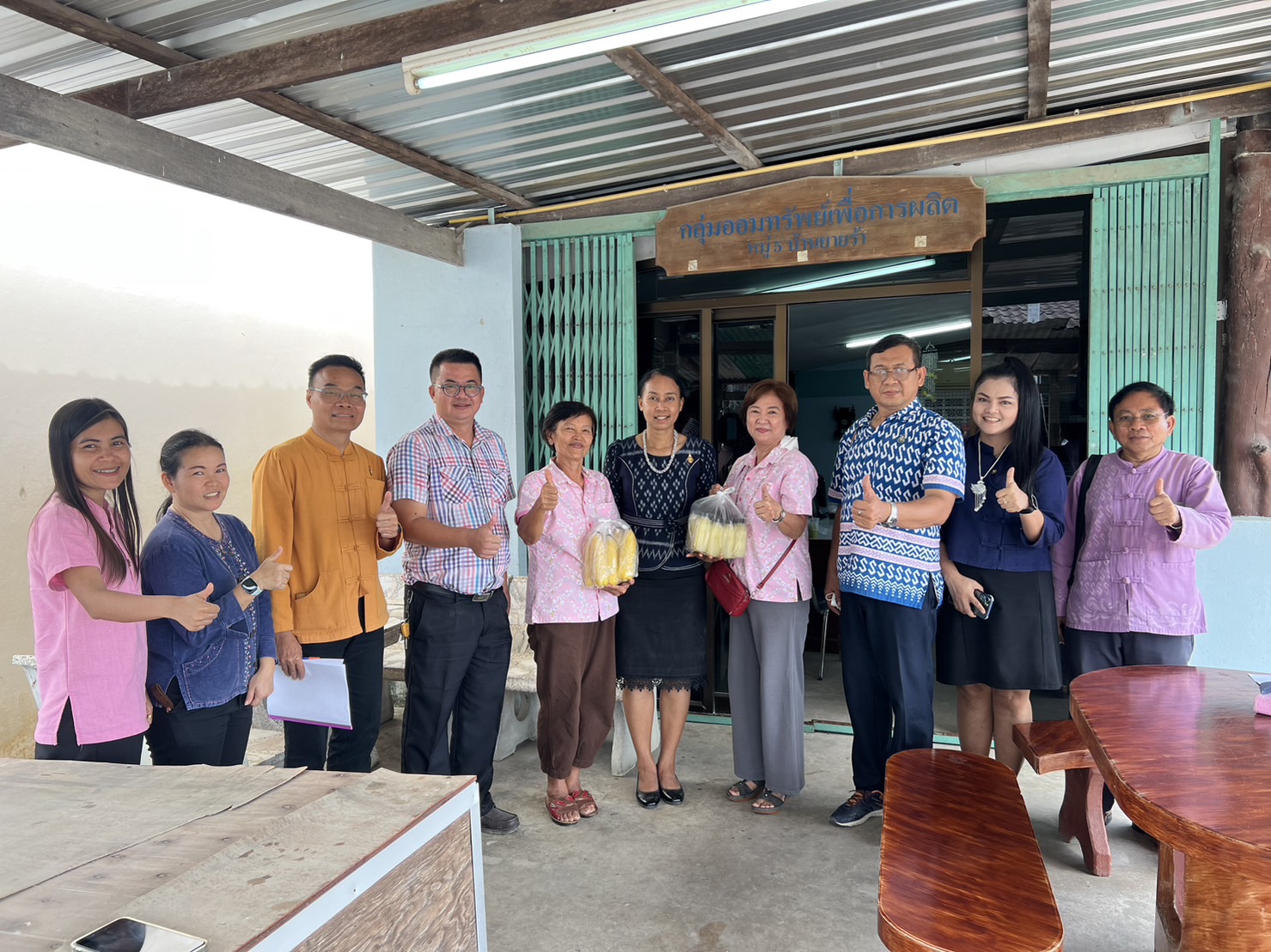 ???พช.ระยองออกประเมินคัดสรรกิจกรรมพัฒนาชุมชนดีเด่นระดับจังหวัด ประจำปี 2566 (อ.บ้านฉาง)