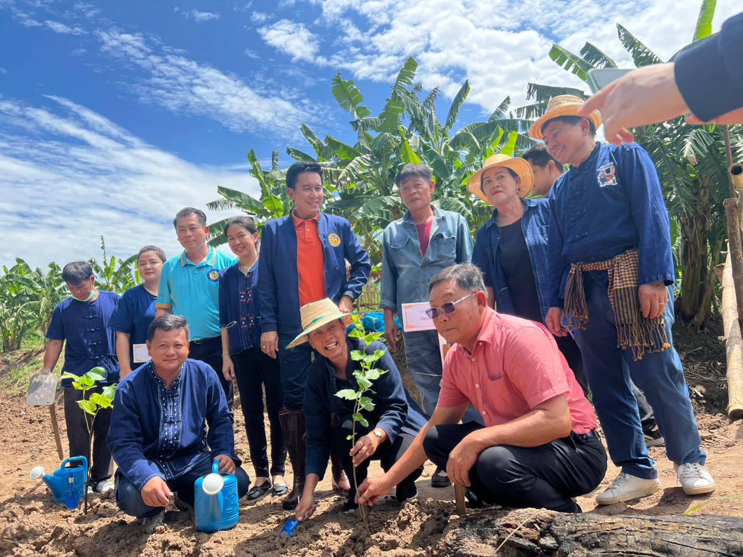 ?? พช.ระยอง ขับเคลื่อนกิจกรรม “รวมพลคน โคก หนอง นา เอามื้อสามัคคี” จังหวัดระยอง ครั้งที่ 4/2566?