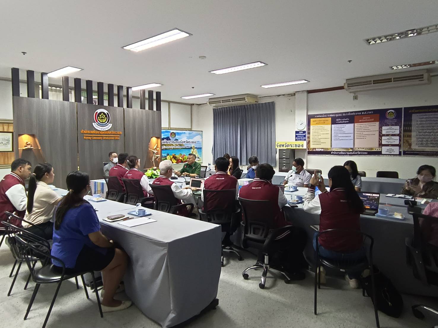 ? พช.ระยอง เข้าร่วมการประชุมเพื่อหารือความร่วมมือด้านงานวิจัย และการพัฒนานวัตกรรมเพื่อช่วยเหลือชุมชน