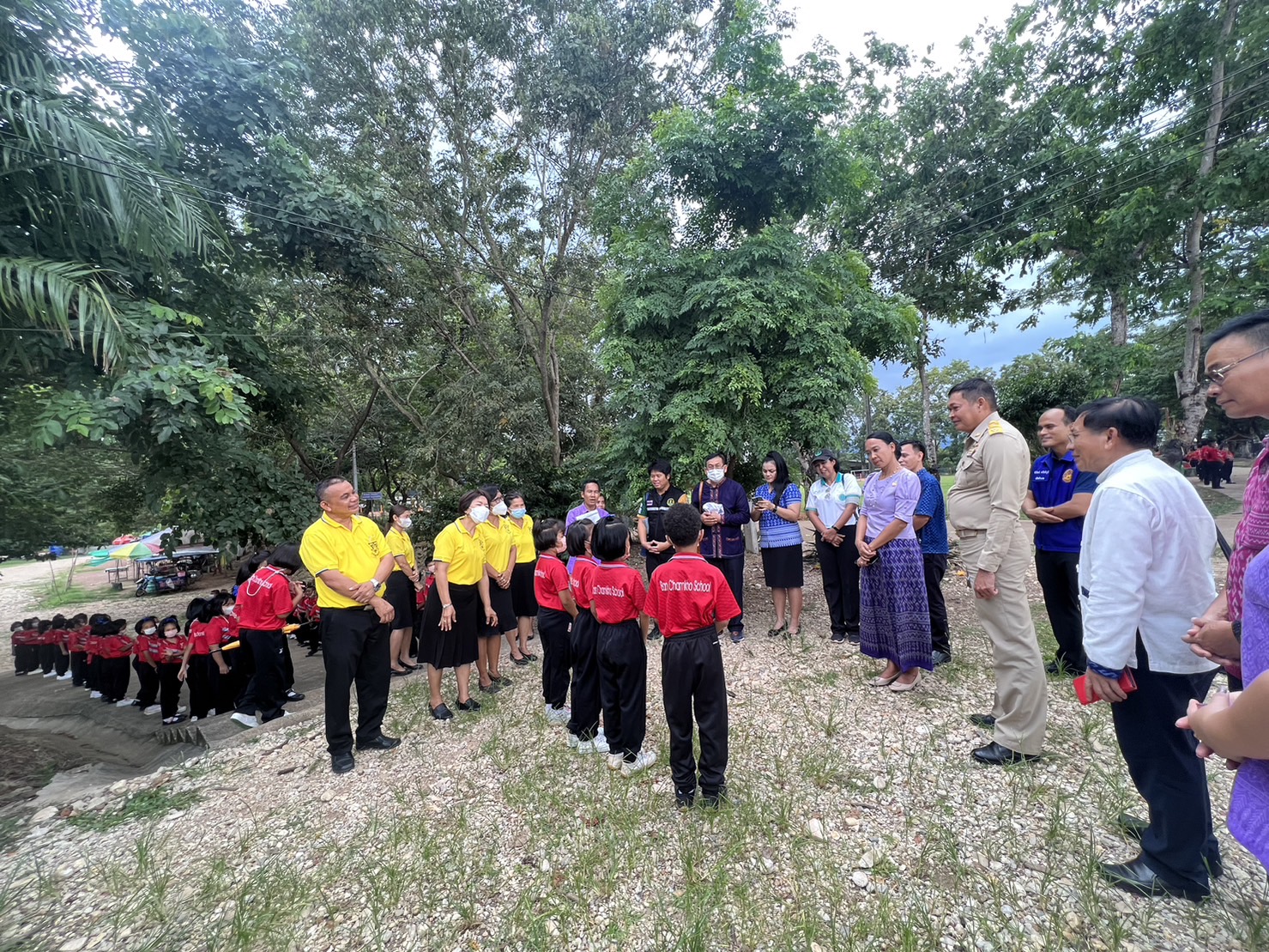 ??พช.ระยองออกประเมินคัดสรรกิจกรรมพัฒนาชุมชนดีเด่นระดับจังหวัด ประจำปี 2566 (อ.เขาชะเมา)