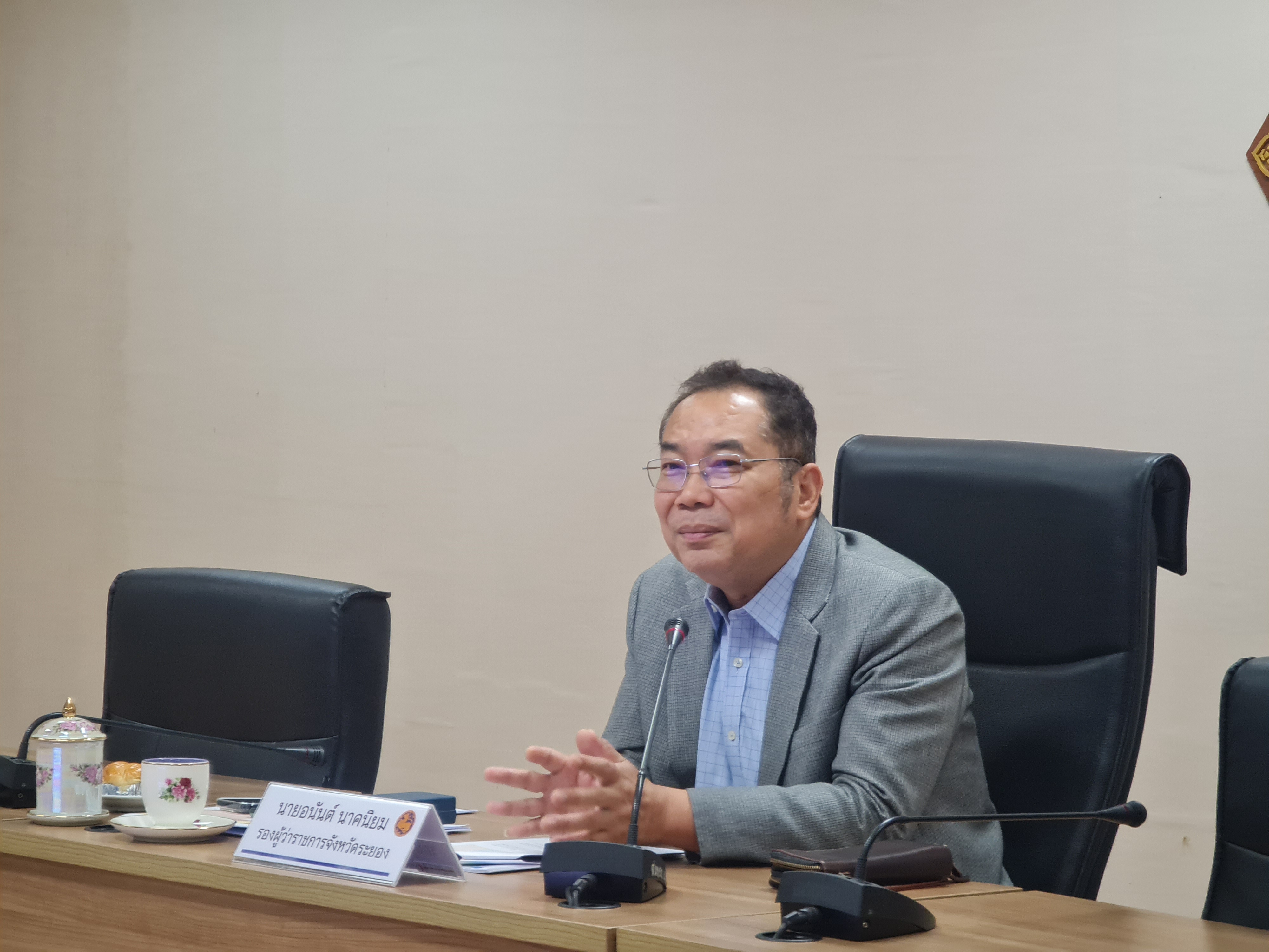 พช.ระยอง จัดประชุมคณะกรรมการบริหารศูนย์อำนวยการขจัดความยากจนและพัฒนาคนทุกช่วงวัยอย่างยั่งยืนตามหลักปรัชญาของเศรษฐกิจพอเพียงจังหวัดระยอง (คจพ.จ.ระยอง) ครั้งที่ 3/2566