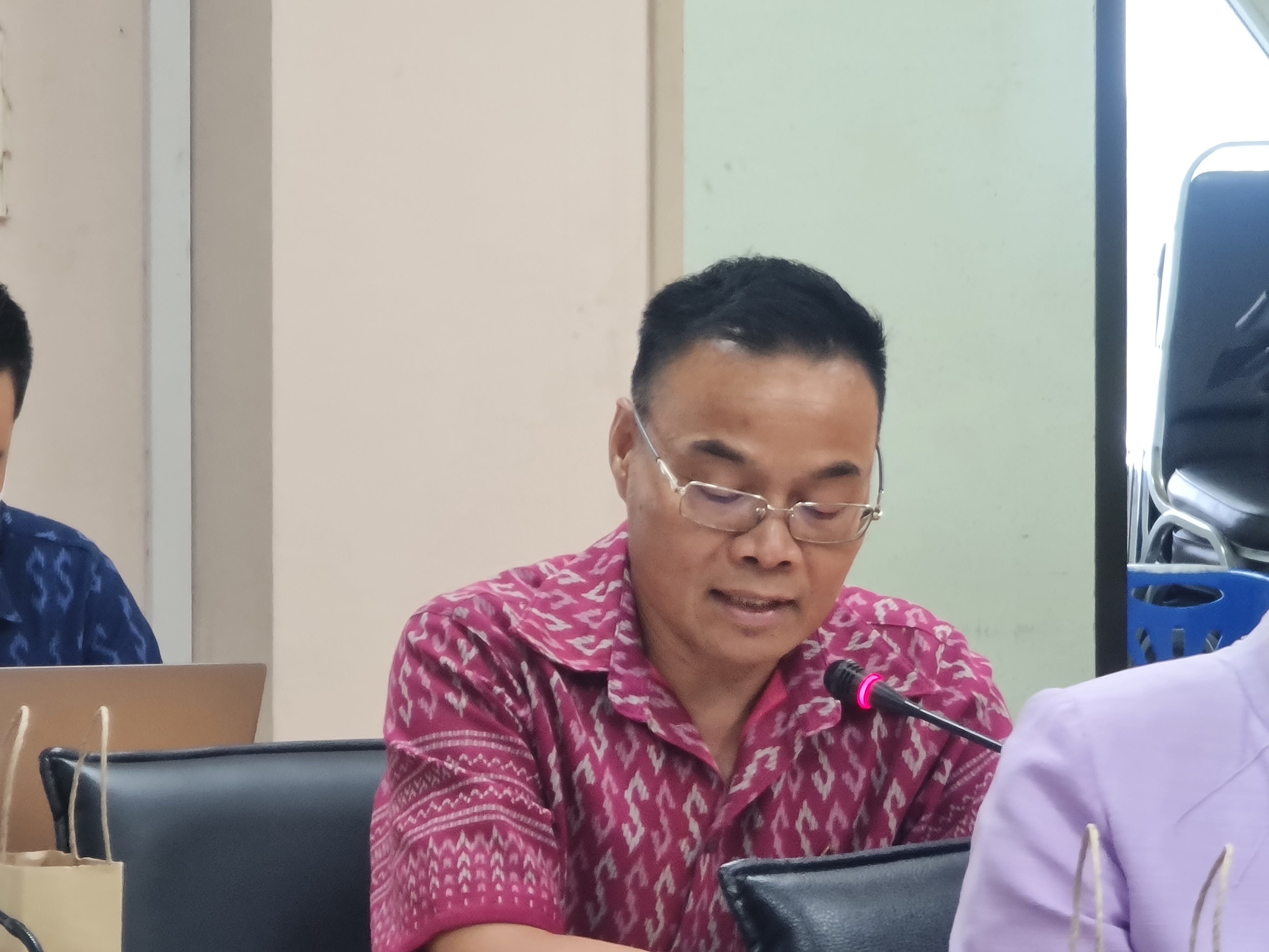 พช.ระยอง จัดประชุมคณะกรรมการบริหารศูนย์อำนวยการขจัดความยากจนและพัฒนาคนทุกช่วงวัยอย่างยั่งยืนตามหลักปรัชญาของเศรษฐกิจพอเพียงจังหวัดระยอง (คจพ.จ.ระยอง) ครั้งที่ 3/2566