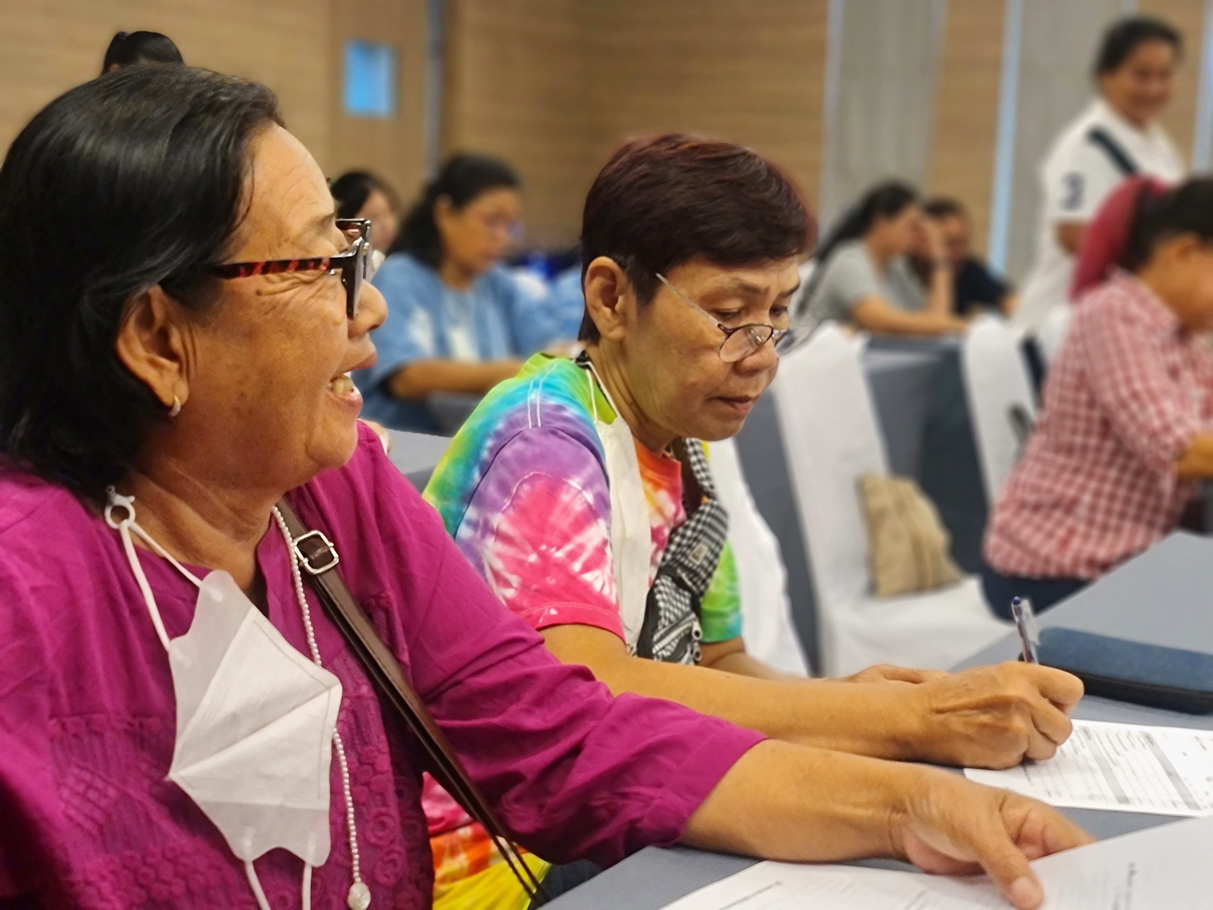 พช.ระยอง ร่วมกับ กองทุนไฟฟ้าเขตนิคมอุตสาหกรรมมาบตาพุด จัดกิจกรรมโครงการศึกษาดูงานรักษ์ป่าชุมชนบ้านทุ่งสูง กระบี่ ชุมชนบ้านเนินสำเหร่ 